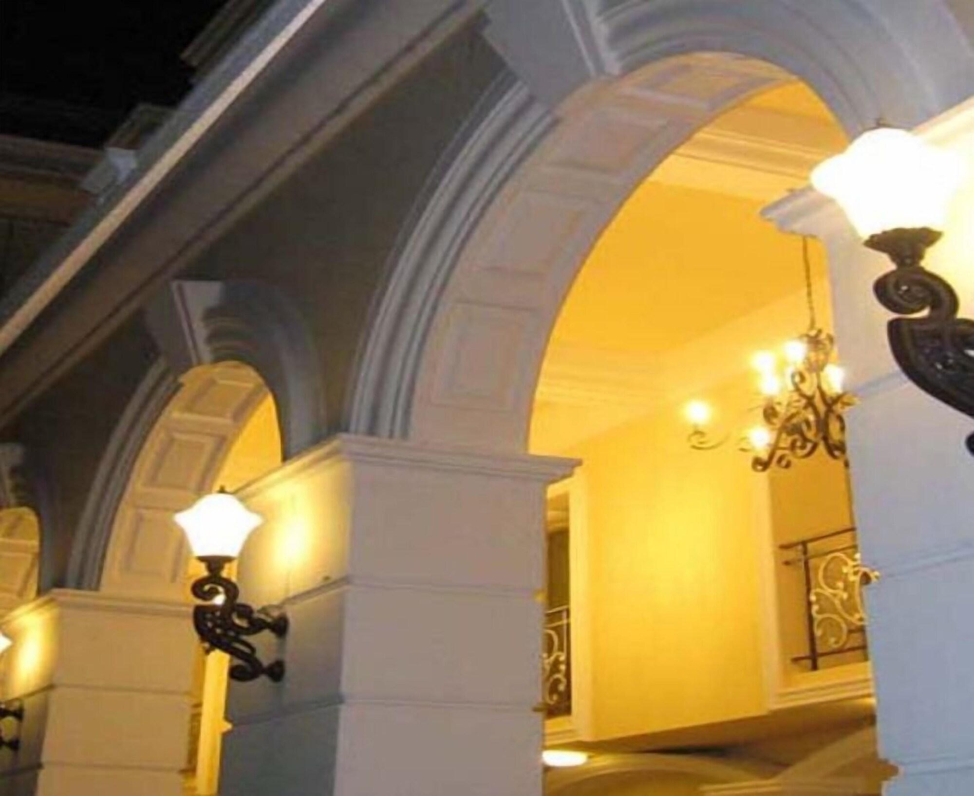 Rafael Hotel And Mansion Bangkok - Sha Extra Plus Certified Buitenkant foto
